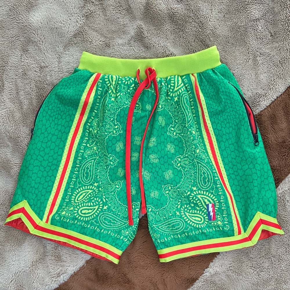 Collect & Select Swingman Shorts Christmas Kobe Grinch Mamba size XS